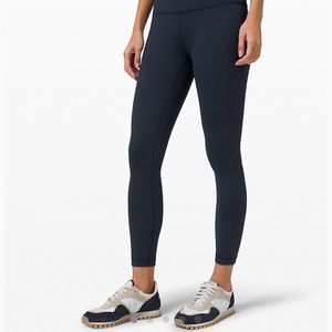 Lululemon wunder under